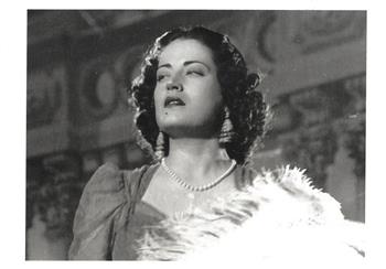 Image de Carte postale DIVAS : Asmahan dans le film Amour et Vengeance, 1944